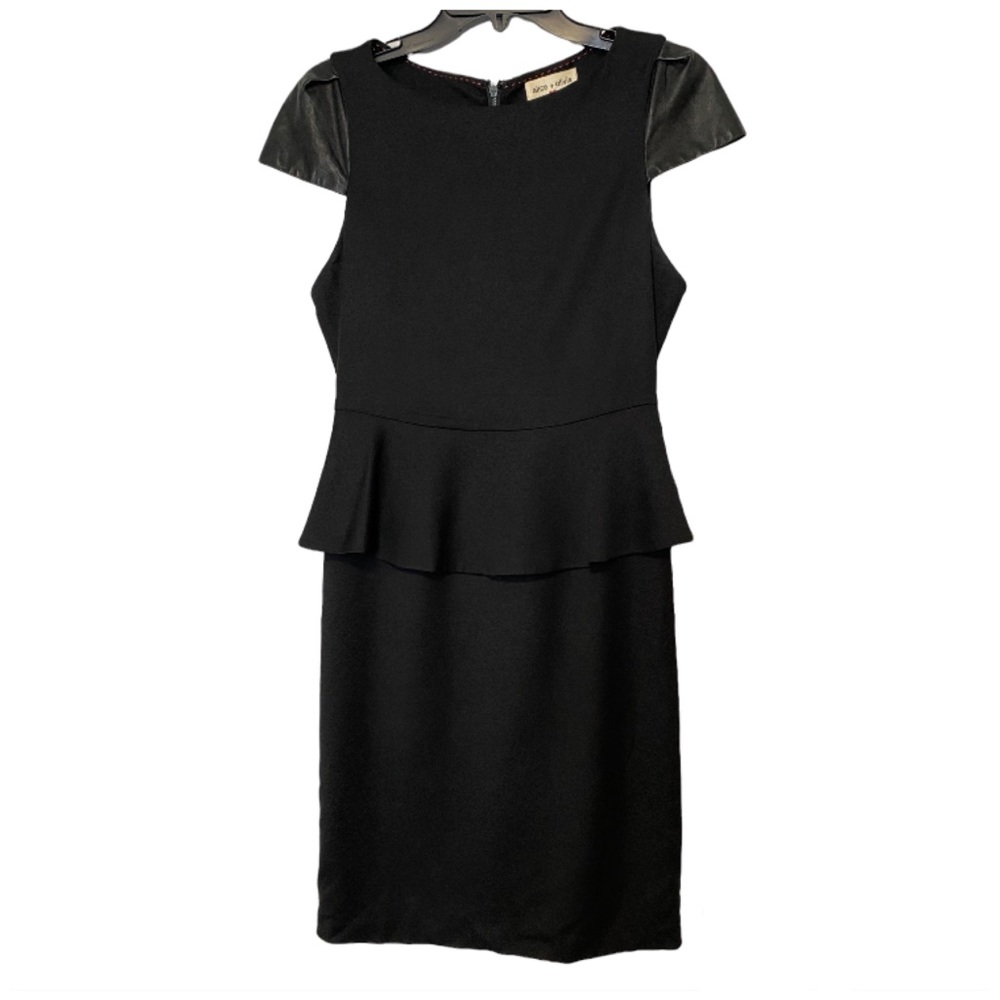 alice and olivia black peplum dress & Scoop Employed Leather Cap Sleeve Beaded-Bodice Long Tulle A-Line style:Modern Size:24 mos Bodysuit/Dress